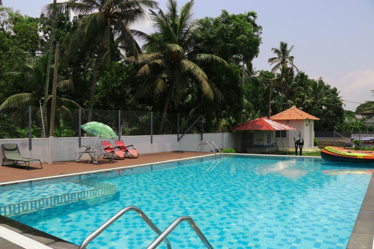 Water'S Edge Villas Alappuzha Eksteriør billede